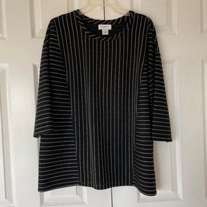 Liz Claiborne Woman black & silver top size 1X